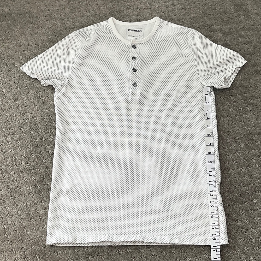 Express Tee - Picture 4 of 4
